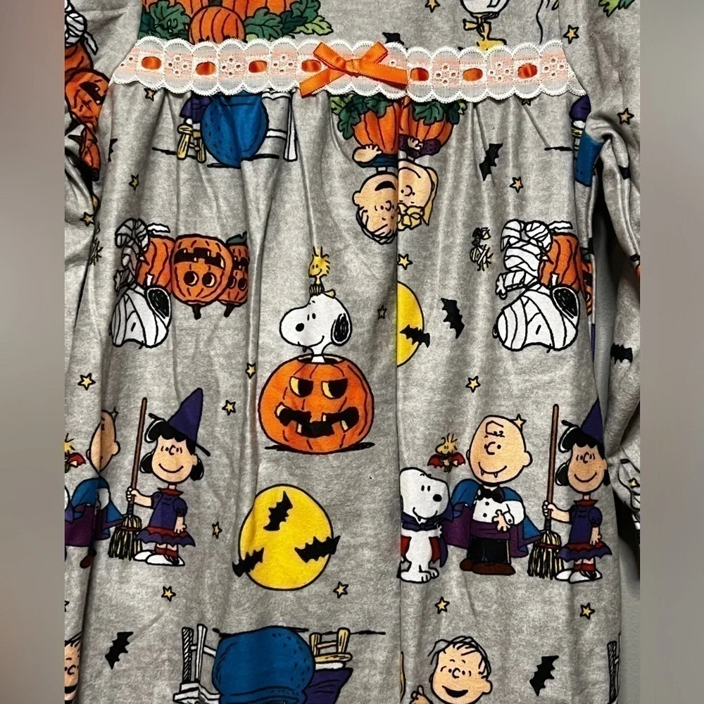 Kid’s Peanuts Halloween Sleep Pajama Pj’s Size 2T